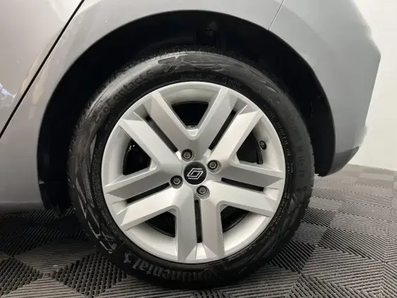 RENAULT CLIO V - voiture d'occasion - Photo 24