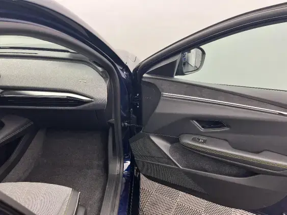 RENAULT MEGANE V - voiture d'occasion - Photo 20