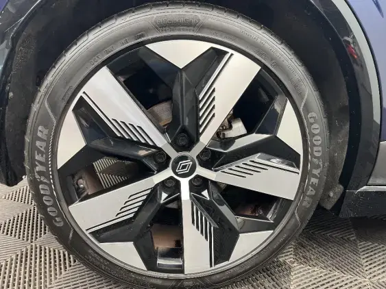 RENAULT MEGANE V - voiture d'occasion - Photo 25