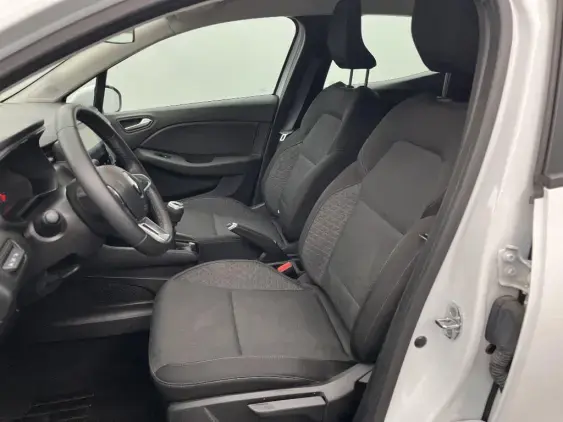 RENAULT CLIO V - voiture d'occasion - Photo 18