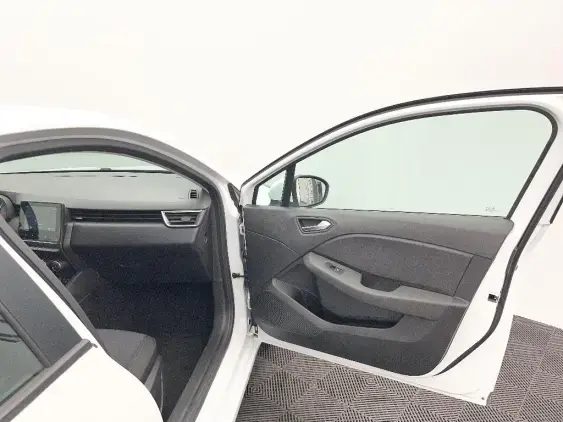 RENAULT CLIO V - voiture d'occasion - Photo 20