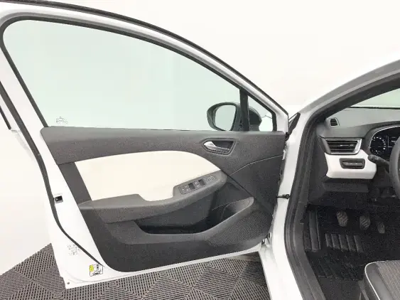 RENAULT CLIO V - voiture d'occasion - Photo 19