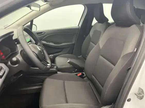 RENAULT CLIO V - voiture d'occasion - Photo 18