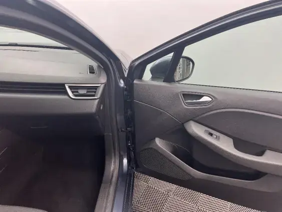 RENAULT CLIO V - voiture d'occasion - Photo 19