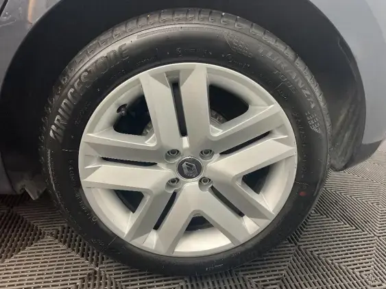 RENAULT CLIO V - voiture d'occasion - Photo 23