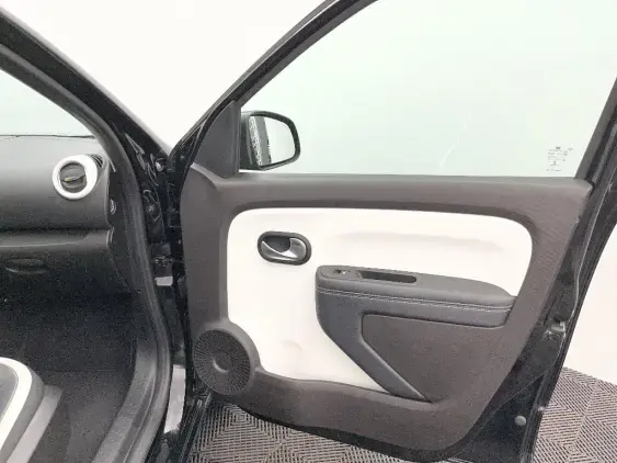 RENAULT TWINGO ELECTRIQUE III - voiture d'occasion - Photo 20