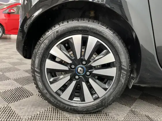 RENAULT TWINGO ELECTRIQUE III - voiture d'occasion - Photo 25