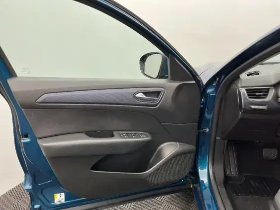 RENAULT ARKANA - voiture d'occasion - Photo 19