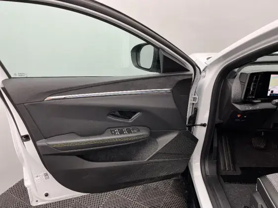 RENAULT MEGANE V - voiture d'occasion - Photo 19