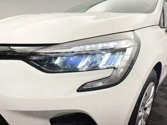 RENAULT CLIO V - voiture d'occasion - Photo 22