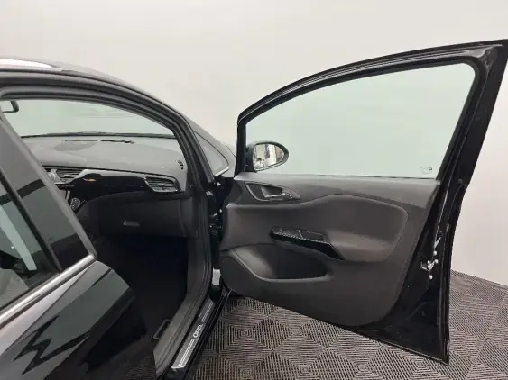 OPEL CORSA E - voiture d'occasion - Photo 20