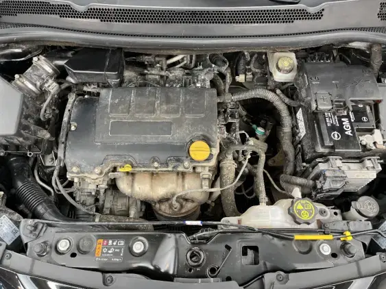 OPEL CORSA E - voiture d'occasion - Photo 21