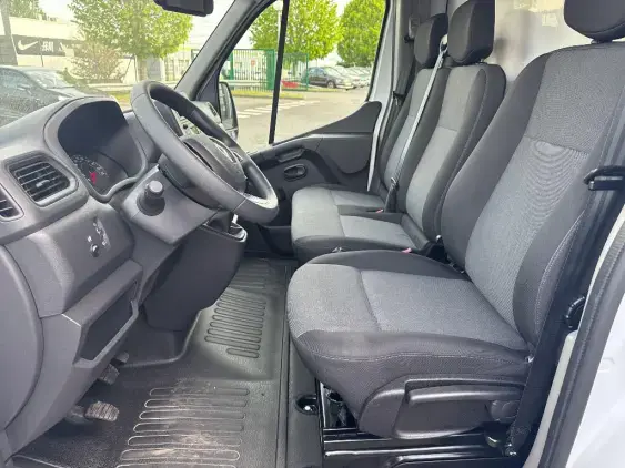 RENAULT MASTER III - voiture d'occasion - Photo 18