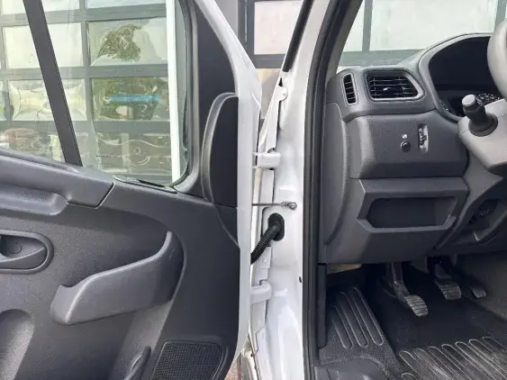 RENAULT MASTER III - voiture d'occasion - Photo 19