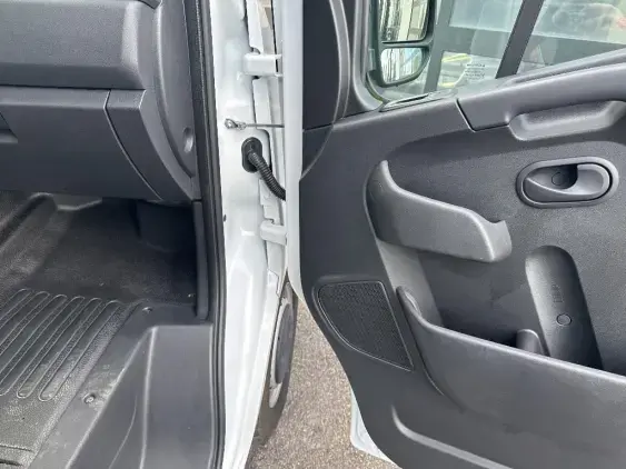 RENAULT MASTER III - voiture d'occasion - Photo 20