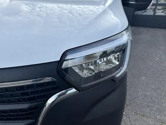 RENAULT MASTER III - voiture d'occasion - Photo 22