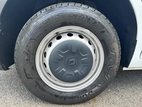 RENAULT MASTER III - voiture d'occasion - Photo 23