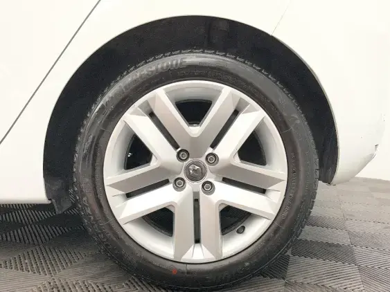 RENAULT CLIO V - voiture d'occasion - Photo 24