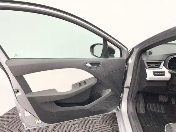 RENAULT CLIO V - voiture d'occasion - Photo 19