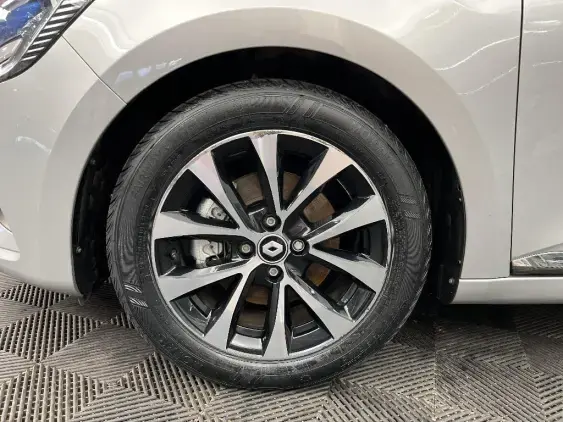 RENAULT CLIO V - voiture d'occasion - Photo 23