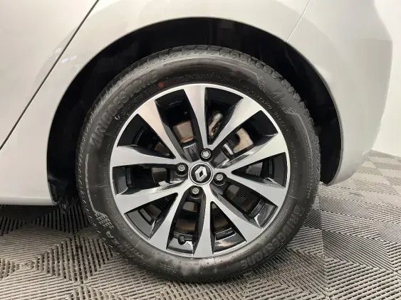 RENAULT CLIO V - voiture d'occasion - Photo 24