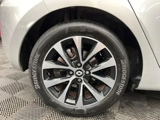 RENAULT CLIO V - voiture d'occasion - Photo 25