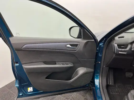 RENAULT ARKANA - voiture d'occasion - Photo 19