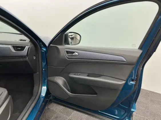 RENAULT ARKANA - voiture d'occasion - Photo 20