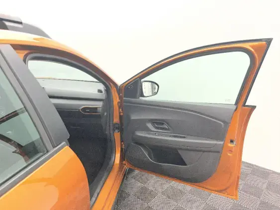 DACIA SANDERO III - voiture d'occasion - Photo 20