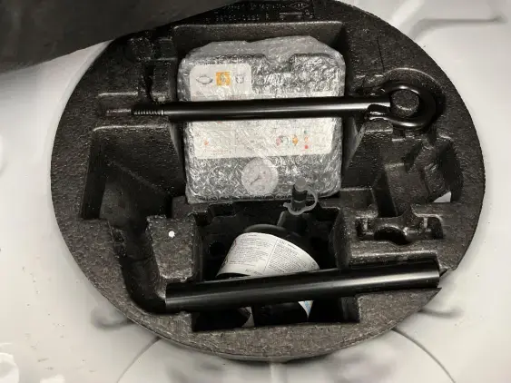 RENAULT ZOE - voiture d'occasion - Photo 17