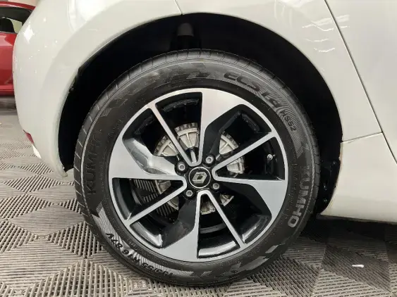 RENAULT ZOE - voiture d'occasion - Photo 25