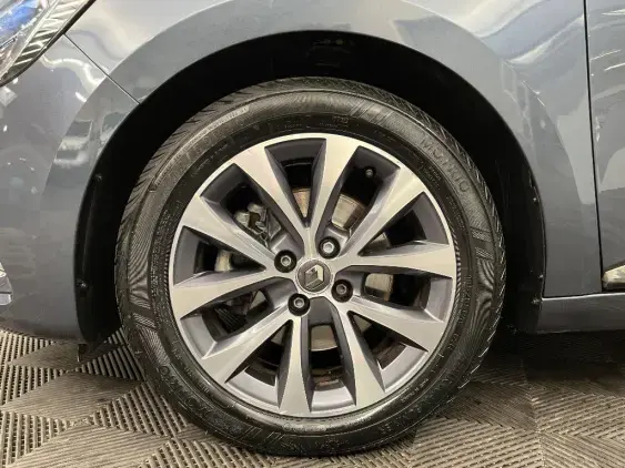 RENAULT CLIO V - voiture d'occasion - Photo 23