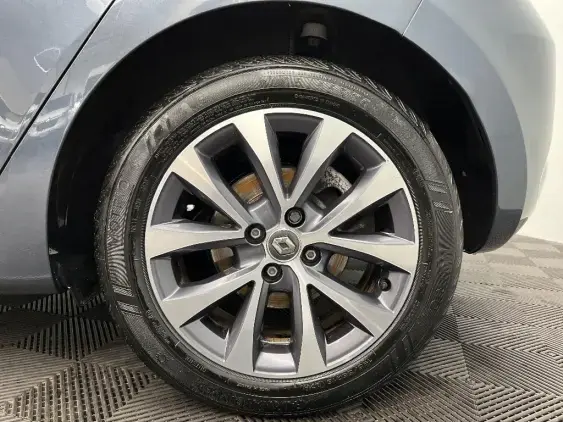 RENAULT CLIO V - voiture d'occasion - Photo 24