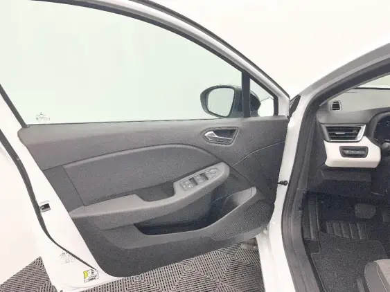 RENAULT CLIO V - voiture d'occasion - Photo 19