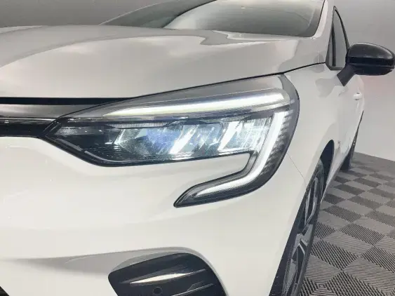 RENAULT CLIO V - voiture d'occasion - Photo 22