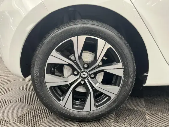 RENAULT CLIO V - voiture d'occasion - Photo 25