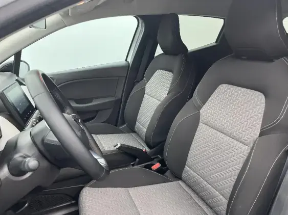 RENAULT CLIO V - voiture d'occasion - Photo 18