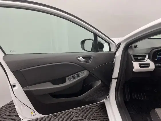 RENAULT CLIO V - voiture d'occasion - Photo 19