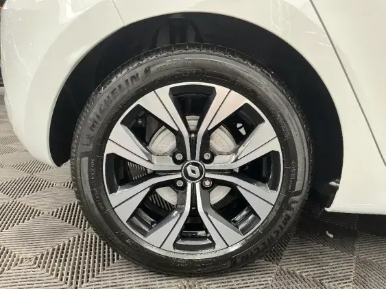 RENAULT CLIO V - voiture d'occasion - Photo 25