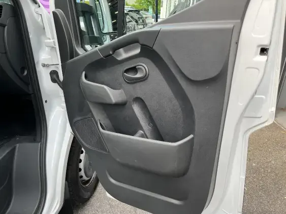 RENAULT MASTER III - voiture d'occasion - Photo 20