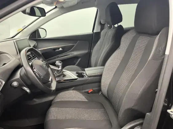 PEUGEOT 3008 II - voiture d'occasion - Photo 18