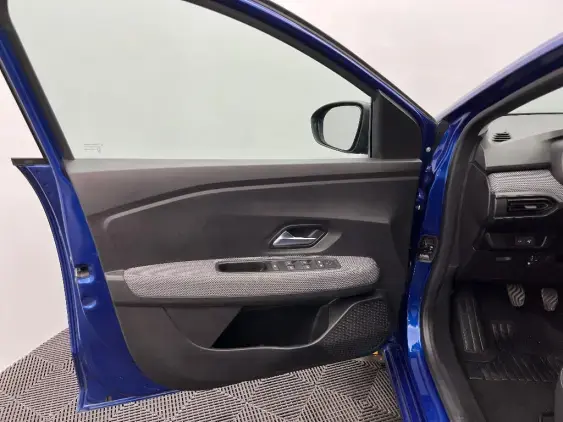 DACIA SANDERO III - voiture d'occasion - Photo 19