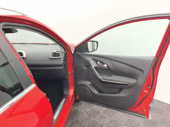 RENAULT KADJAR - voiture d'occasion - Photo 20