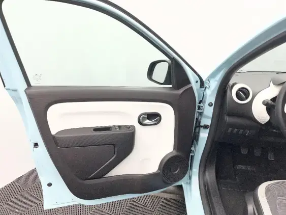 RENAULT TWINGO III - voiture d'occasion - Photo 19