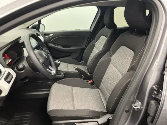 RENAULT CLIO V - voiture d'occasion - Photo 18