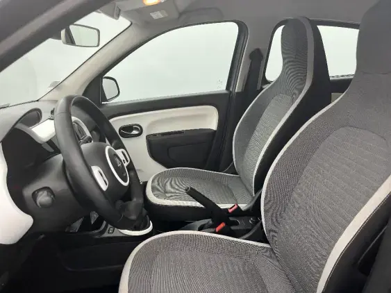 RENAULT TWINGO III - voiture d'occasion - Photo 18