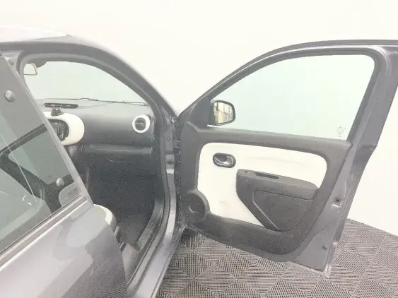 RENAULT TWINGO III - voiture d'occasion - Photo 20