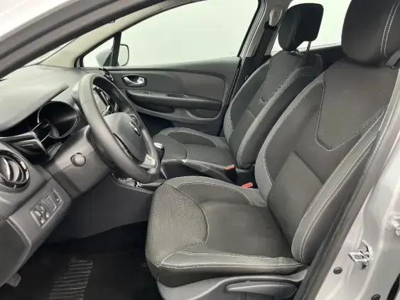 RENAULT CLIO IV - voiture d'occasion - Photo 18
