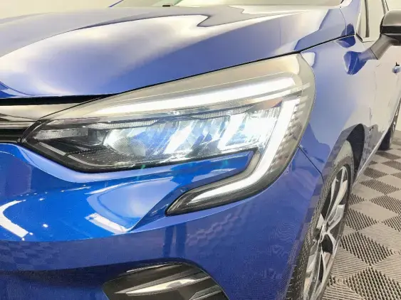 RENAULT CLIO V - voiture d'occasion - Photo 22