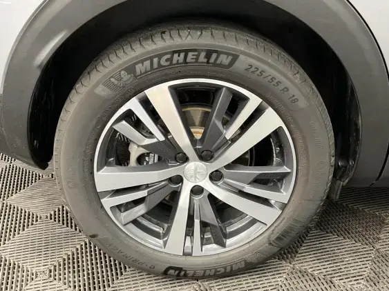 PEUGEOT 3008 II - voiture d'occasion - Photo 25